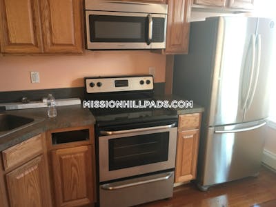 Mission Hill 4 Beds 1.5 Baths Boston - $6,400