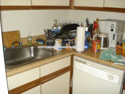 South Boston 2 Bed 1 Bath BOSTON Boston - $3,100 No Fee