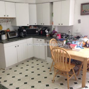 Brookline 4 Bed 1.5 Bath BROOKLINE- WASHINGTON SQUARE $5,400 Washington Square - $5,400