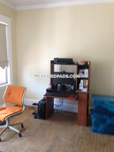 Medford 4 Beds 1 Bath  Tufts - $5,650 No Fee