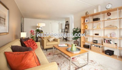 Medford 2 Bed 1 Bath MEDFORD  Wellington - $2,755