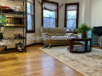 Jamaica Plain 3 Bed, 1 Bath Unit Boston - $3,900
