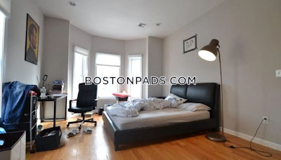 Allston 6 Beds 2 Baths Boston - $6,500