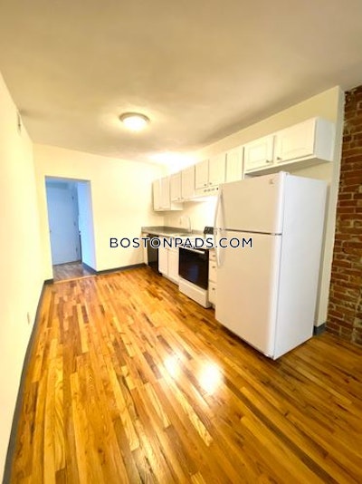 Mission Hill 3 Beds 1 Bath Boston - $4,300