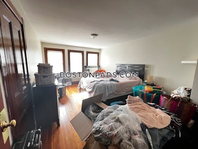 Allston 3 Bed, 1 Bath Unit Boston - $3,650