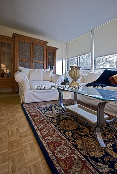 Allston/brighton Border Studio 1 Bath Boston - $2,100