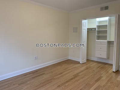 Brookline 2 Bed 1 Bath BROOKLINE  Chestnut Hill - $3,710 No Fee