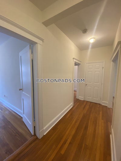 Brighton 3 Bed 1 Bath BOSTON Boston - $3,650 No Fee