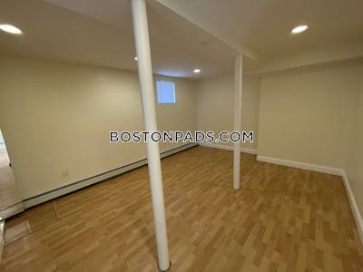 Brookline 2 Bed 2 Bath BROOKLINE  Beaconsfield - $2,900 No Fee