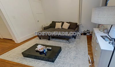 Fenway/kenmore 3 Bed 1 Bath BOSTON Boston - $5,250 No Fee