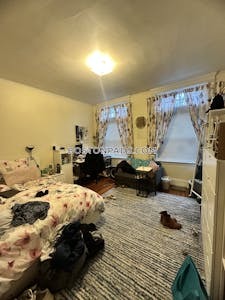 Brookline 4 Bed 2 Bath BROOKLINE  Cleveland Circle - $5,100