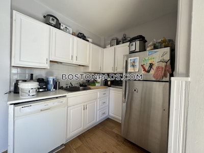 Cambridge 3 Beds 1 Bath  Harvard Square - $4,250