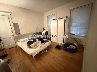 Fenway/kenmore 2 Bed 1 Bath BOSTON Boston - $3,100 50% Fee