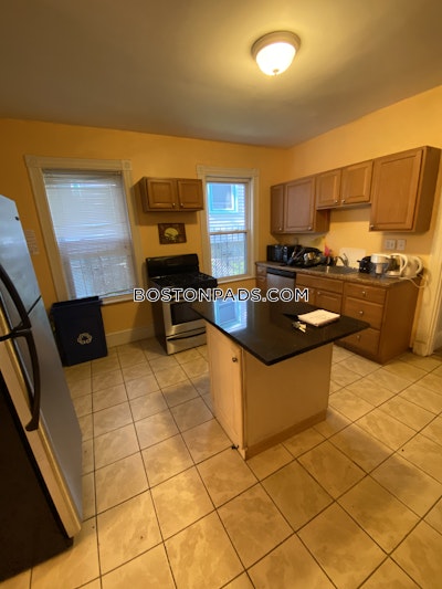 Mission Hill 3 Beds 1 Bath Boston - $3,300 No Fee