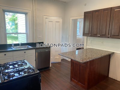 Somerville 5 Beds 1 Bath  Tufts - $6,820 No Fee