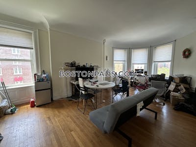 Back Bay 2 Beds 2 Baths Back Bay Boston - $4,250 No Fee
