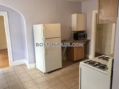 Brookline 4 Bed 2 Bath BROOKLINE- BOSTON UNIVERSITY $5,400  Boston University - $6,400