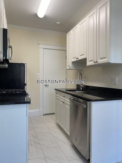 Cambridge Studio 1 Bath  Harvard Square - $2,805 No Fee