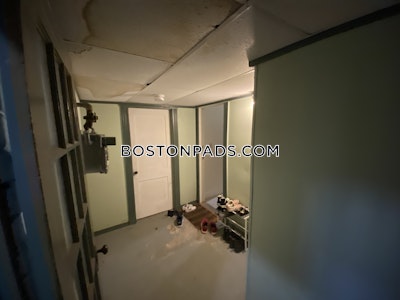 Brookline 2 Bed 1 Bath BROOKLINE- COOLIDGE CORNER  Coolidge Corner - $2,900
