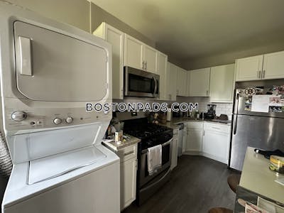 East Boston 1 Bed 1 Bath Boston - $2,575 No Fee