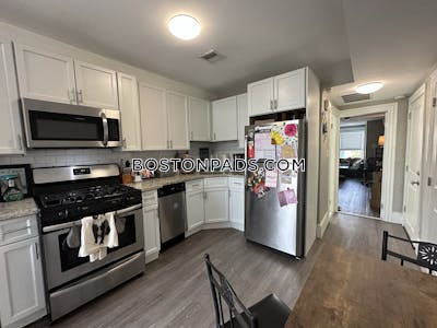 East Boston 1.5 Beds 1 Bath Boston - $2,575 No Fee