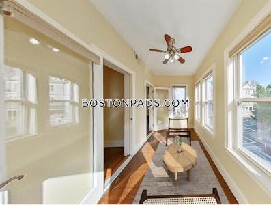 Mission Hill 4 Bed, 2 Bath Unit Boston - $5,770 No Fee