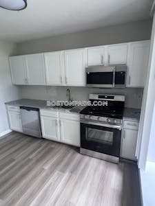 Brighton 2 Beds 1 Bath Boston - $3,065 No Fee