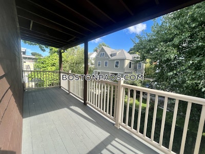 Cambridge 4 Bed 2 Bath CAMBRIDGE  Porter Square - $5,600