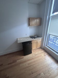 Back Bay Studio 1 Bath Boston - $1,995 No Fee