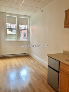Back Bay Studio 1 Bath BOSTON Boston - $1,995