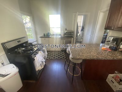 Somerville 5 Beds 1 Bath  Tufts - $6,820 No Fee