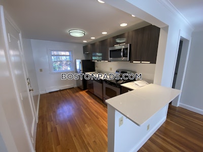 Newton 2 Bed 1 Bath NEWTON  Waban - $3,250