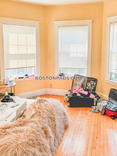 Cambridge 3 Bed 1 Bath CAMBRIDGE  Central Square/cambridgeport - $4,000