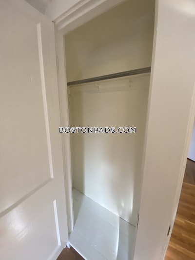 Somerville 2 Bed 1 Bath SOMERVILLE- DALI/ INMAN SQUARES $2,800  Dali/ Inman Squares - $2,800