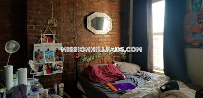 Mission Hill 2 Beds 1 Bath Boston - $2,995