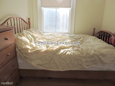 Cambridge Awesome 1 Bed 1 Bath unit Ware St in Cambridge  Harvard Square - $2,800