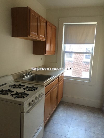 Somerville 1 Bed 1 Bath SOMERVILLE  Spring Hill - $2,350
