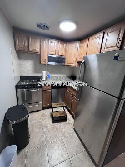 Brookline Apartment for rent 1 Bedroom 1 Bath  Coolidge Corner - $2,900 No Fee
