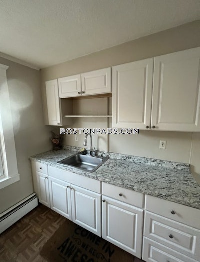 Salem Apartment for rent 3 Bedrooms 1 Bath - $3,400