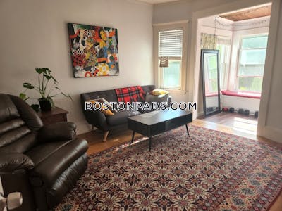 Somerville Apartment for rent 3 Bedrooms 1 Bath  West Somerville/ Teele Square - $3,750