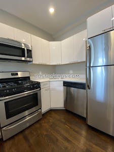 Cambridge Beautiful 1 Bed 1 Bath in Cambridge! OFFERING 2 MONTHS FREE, NO BROKER FEE, AND $500 MOVE-IN BONUS!!!  Harvard Square - $3,700