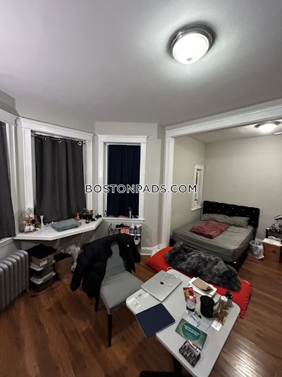 Allston Apartment for rent 2 Bedrooms 1 Bath Boston - $4,200