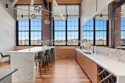 Lawrence 1 bedroom 1 baths Luxury in LAWRENCE - $2,180 No Fee