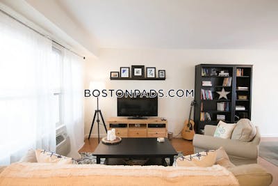 Plymouth Apartment for rent 2 Bedrooms 1 Bath - $2,800 No Fee