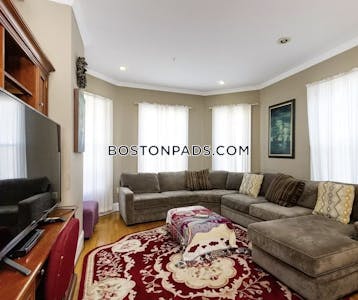 Roxbury Apartment for rent 4 Bedrooms 3.5 Baths Boston - $4,800