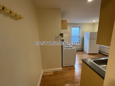 Cambridge Apartment for rent 3 Bedrooms 1 Bath  Central Square/cambridgeport - $4,300 No Fee