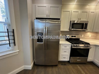 Allston 3 Beds 2.5 Baths Boston - $4,295 No Fee