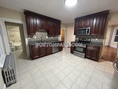 Malden 5 Bed 2 Bath MALDEN $4,250 - $4,500