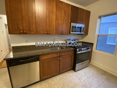 Dorchester Apartment for rent 3 Bedrooms 1 Bath Boston - $3,400 50% Fee